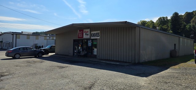 Bud's Auto Parts