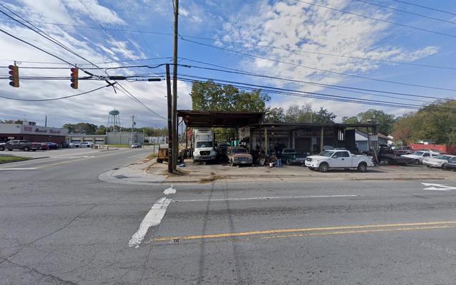 Register's Trucking & Garage