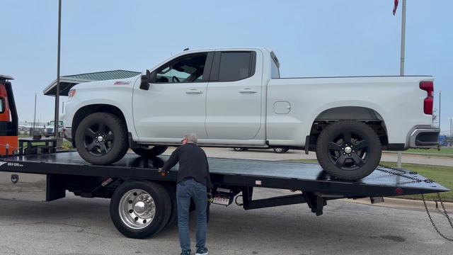 Hanson Paint & Body Shop - Towing & Wrecker Service