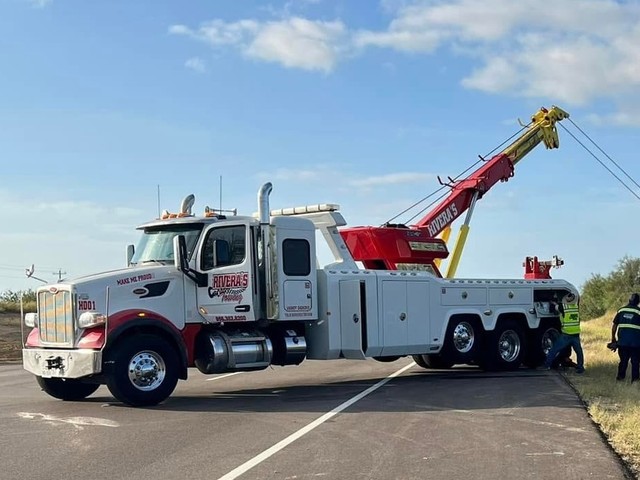 Rivera's Towing & Transport LLC