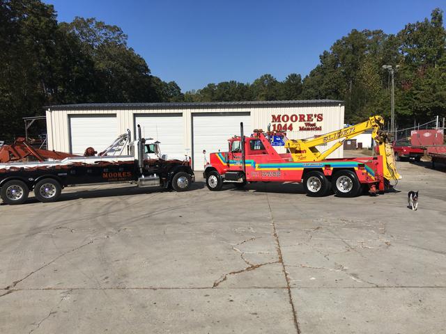 Moore's Truck & Auto/ Moore's Towing, Dallas, Georgia