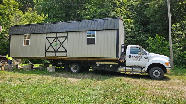 Mackey's Towing & Transport Services