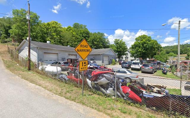 Looney's Used Cars & Body Shop