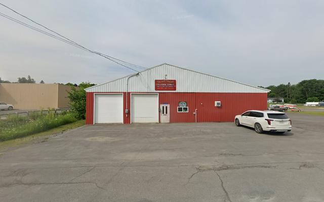 Chuck's Towing