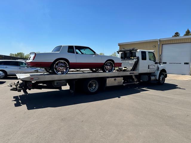 KJ'S Towing & Recovery, Minneapolis, Minnesota