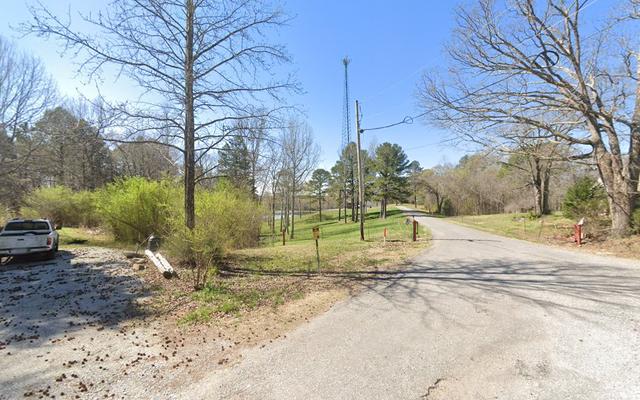 Deck's Recycling, Huntingdon, Tennessee
