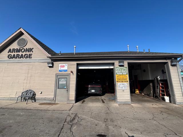 Armonk Garage, Armonk, New York