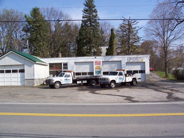 J & S Automotive
