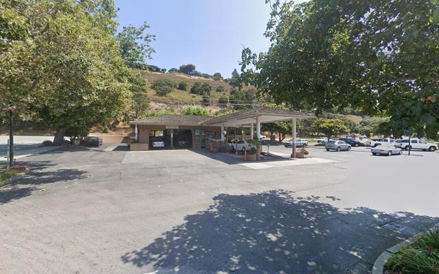 Carmel Valley Auto Services, Carmel Valley Village, California
