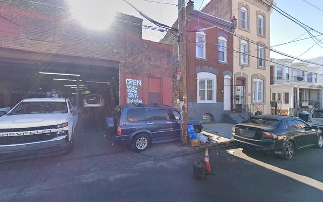 Smart Parts, Philadelphia, Pennsylvania