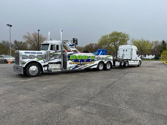 Bob's Towing & Recovery, Inc, Bay City, Michigan