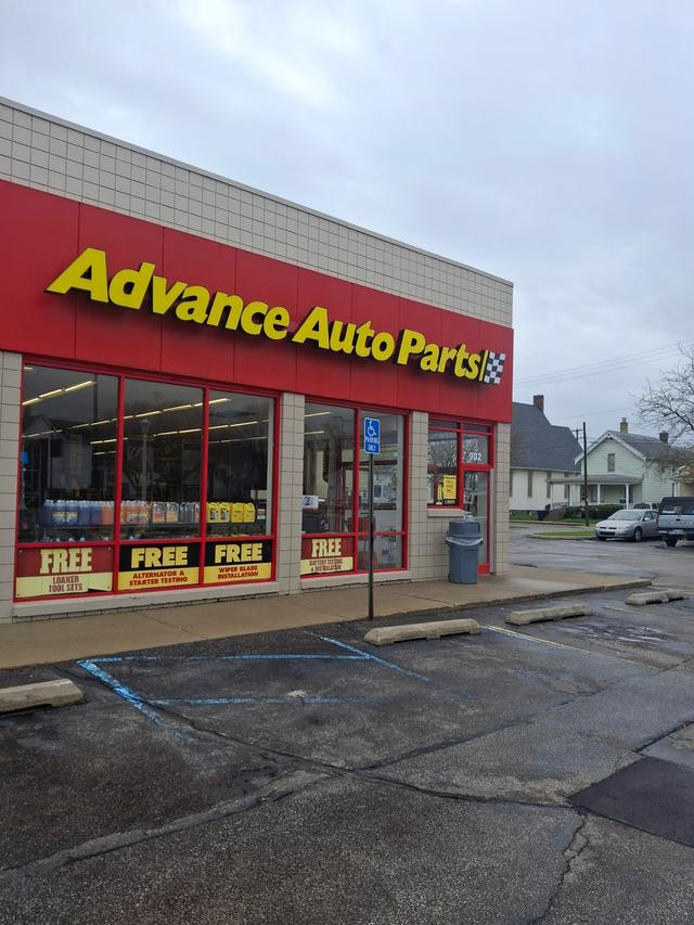 Advance Auto Parts, Bay City, Michigan