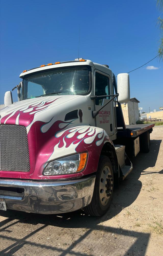 Macarias Tire Shop and Wrecker Services, Freer, Texas