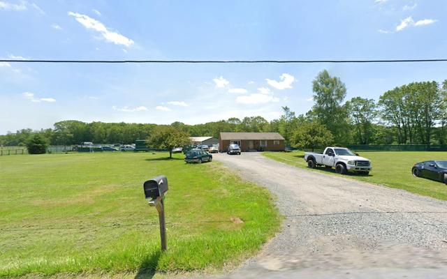 Huth's Auto Services, Albrightsville, Pennsylvania