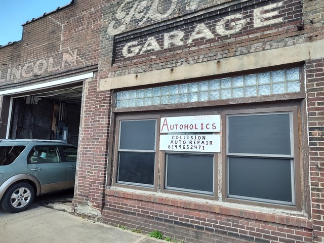Autoholics LLC