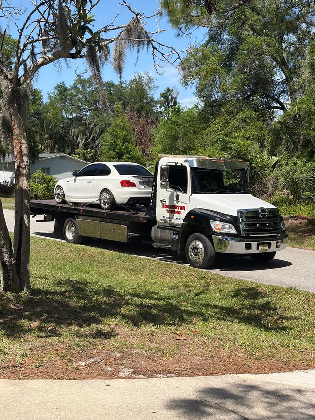 Edgewater Garage Inc - Edgewater Towing & Heavy Haul