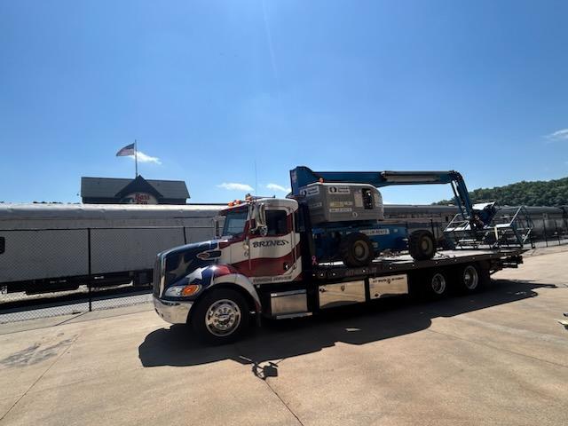 Brines Towing Service, Strafford, Missouri