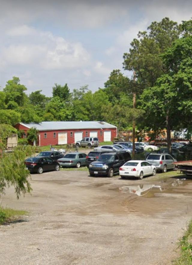 Hays Auto Salvage, Portageville, Missouri