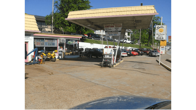 Downtown Texaco, Branson West, Missouri