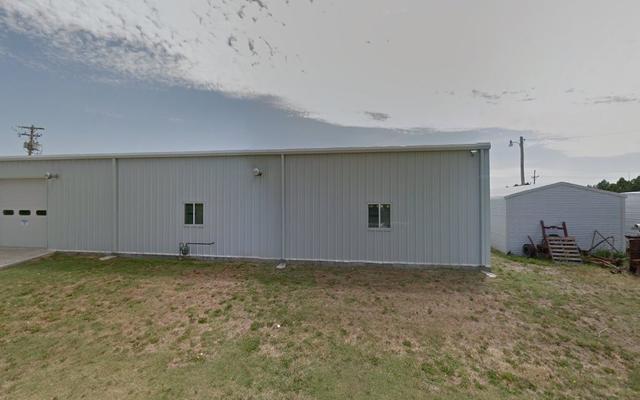 R&J Automotive Center, Glade, Kansas