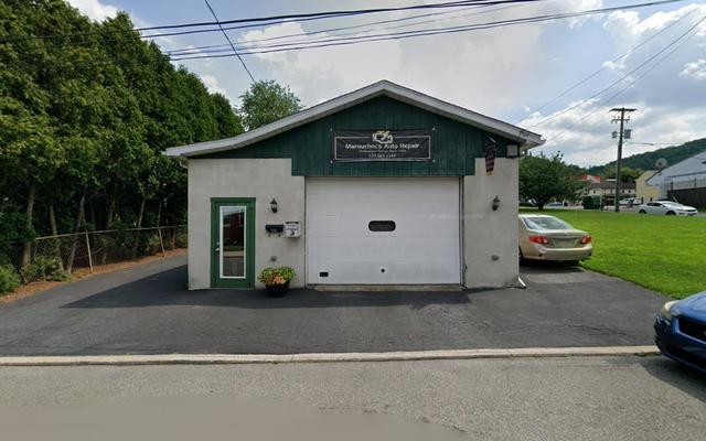 Marouchoc's Auto Repair, Nesquehoning, Pennsylvania