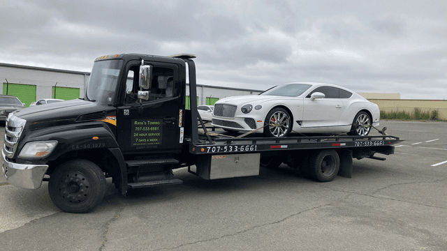 Raya's Towing LLC, Lakeport, California