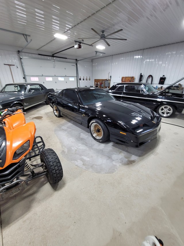 MIKE'S AUTO REPAIR