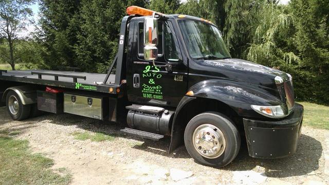 J's Auto and Towing
