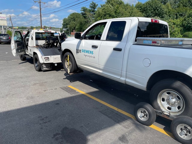 American Towing and Recovery LLC
