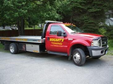 Bogart's Auto and Towing