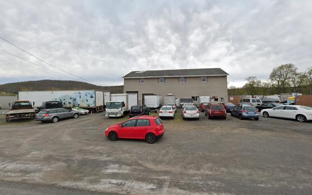 Abes Auto, Cassville, New York