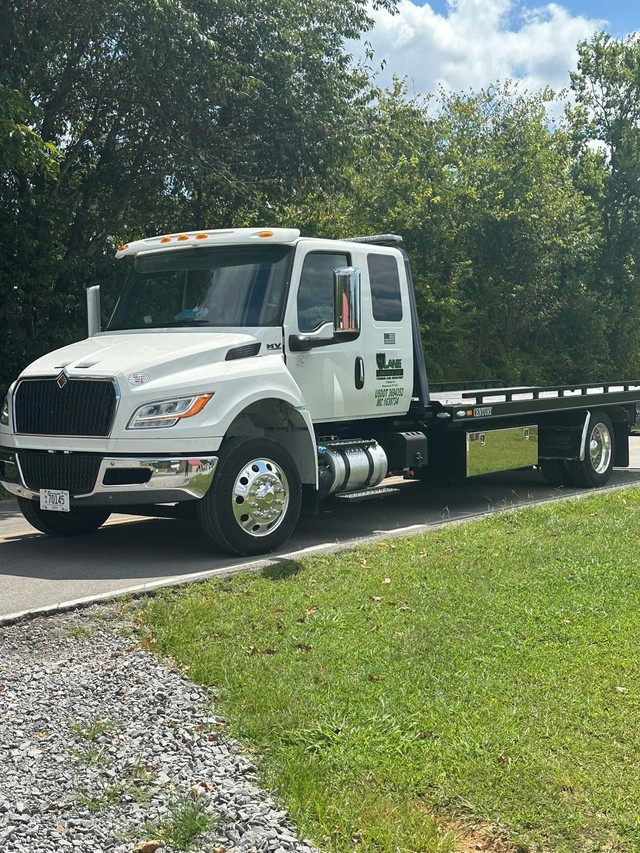 4 Lane Mobile Towing and Recovery