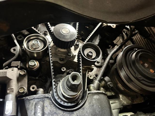Roots Auto Center LLC