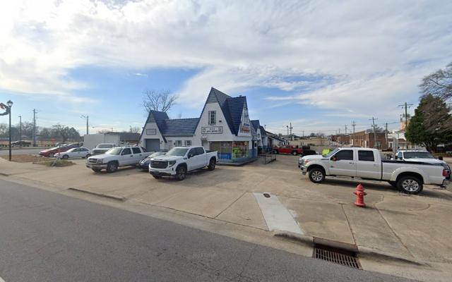 A & B Auto Services, Greenville, North Carolina