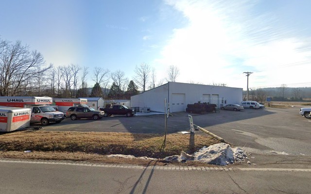 Lindsey's Auto Parts & Services