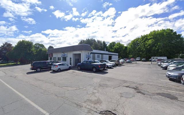 Dracut Auto Service, Dracut, Massachusetts