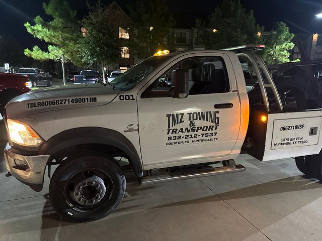 TMZ TOWING & TRANSPORT, Conroe, Texas