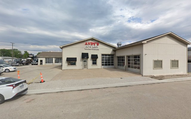 Andy's Auto Body & Towing