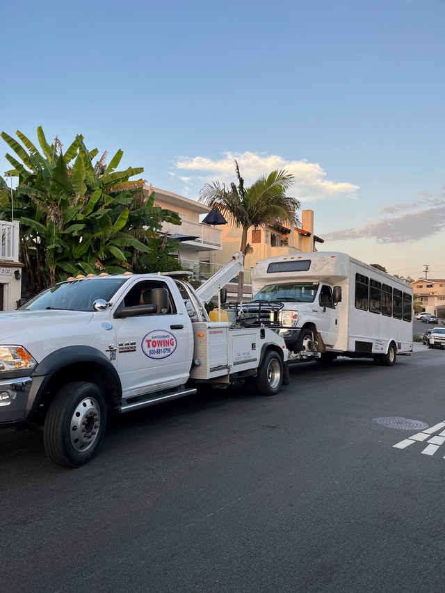 San Clemente Towing