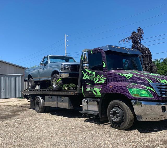 Wilk's 24Hr Towing & Recovery