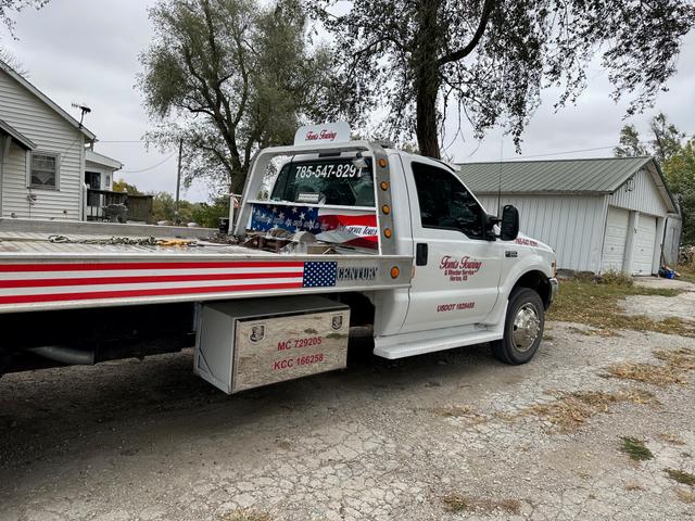 Tom's Towing and Wrecker Service