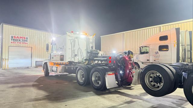 Amazing j towing, Highlands, Texas