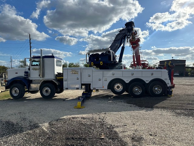 Fernandez & Sons Wrecker Service