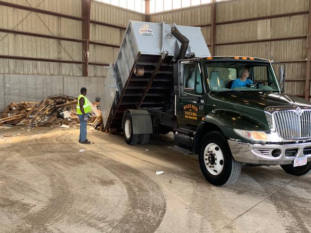 P & M Reis Trucking Inc