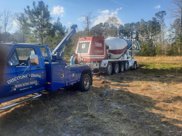 Shallotte Discount Towing and winching, Supply, North Carolina