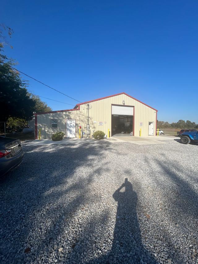 Porter's Auto Body Shop