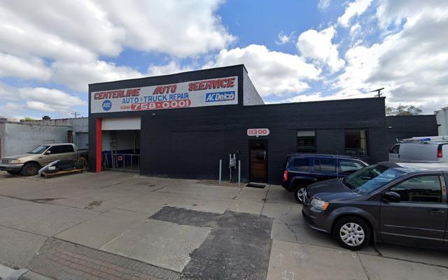 Center Line Auto Services, Warren, Michigan