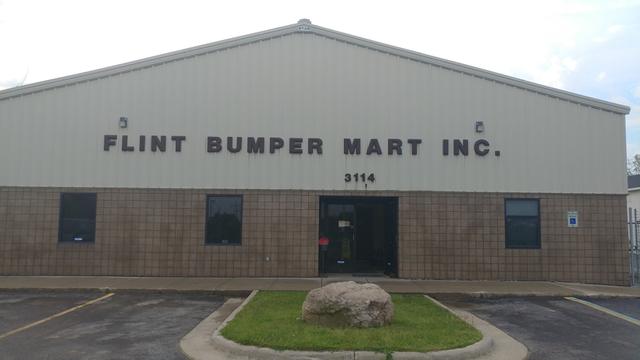 Flint Bumper Mart, Burton, Michigan