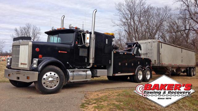 Baker's Towing & Recovery - Ashdown, Ashdown, Arkansas