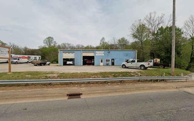 Parkway Service Center